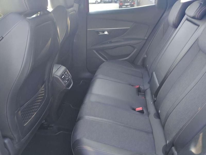 Usata Peugeot 3008 GT-line 131 CV (96 kW) 2020 Rosso SUV