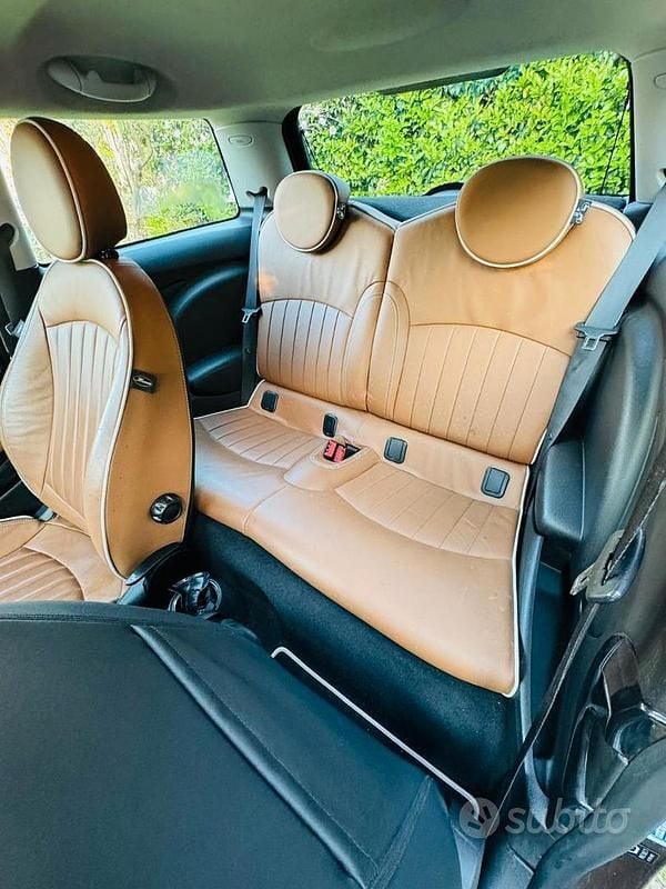 Begagnad Mini Cooper 2009 Halvkombi