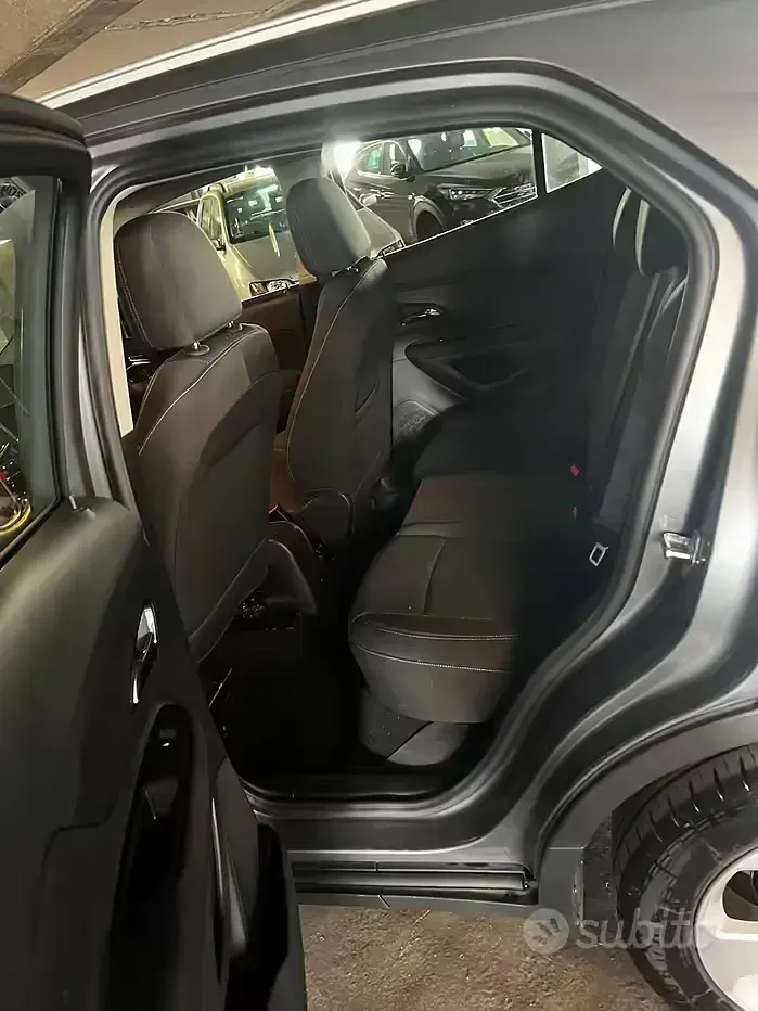 Usata Opel Mokka X 116 CV (85 kW) 2017 Grigio SUV