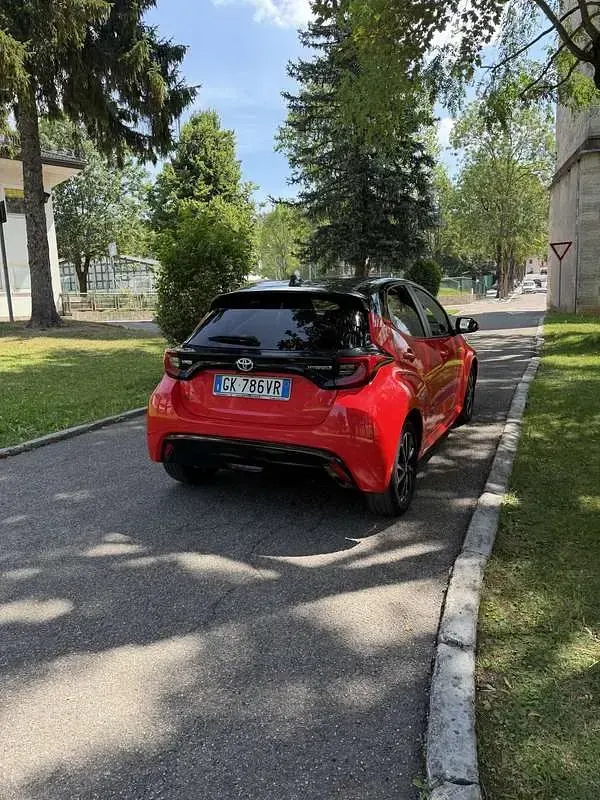 Usata Toyota Yaris Hybrid Business Edition 116 CV (85 kW) 2022 Utilitaria