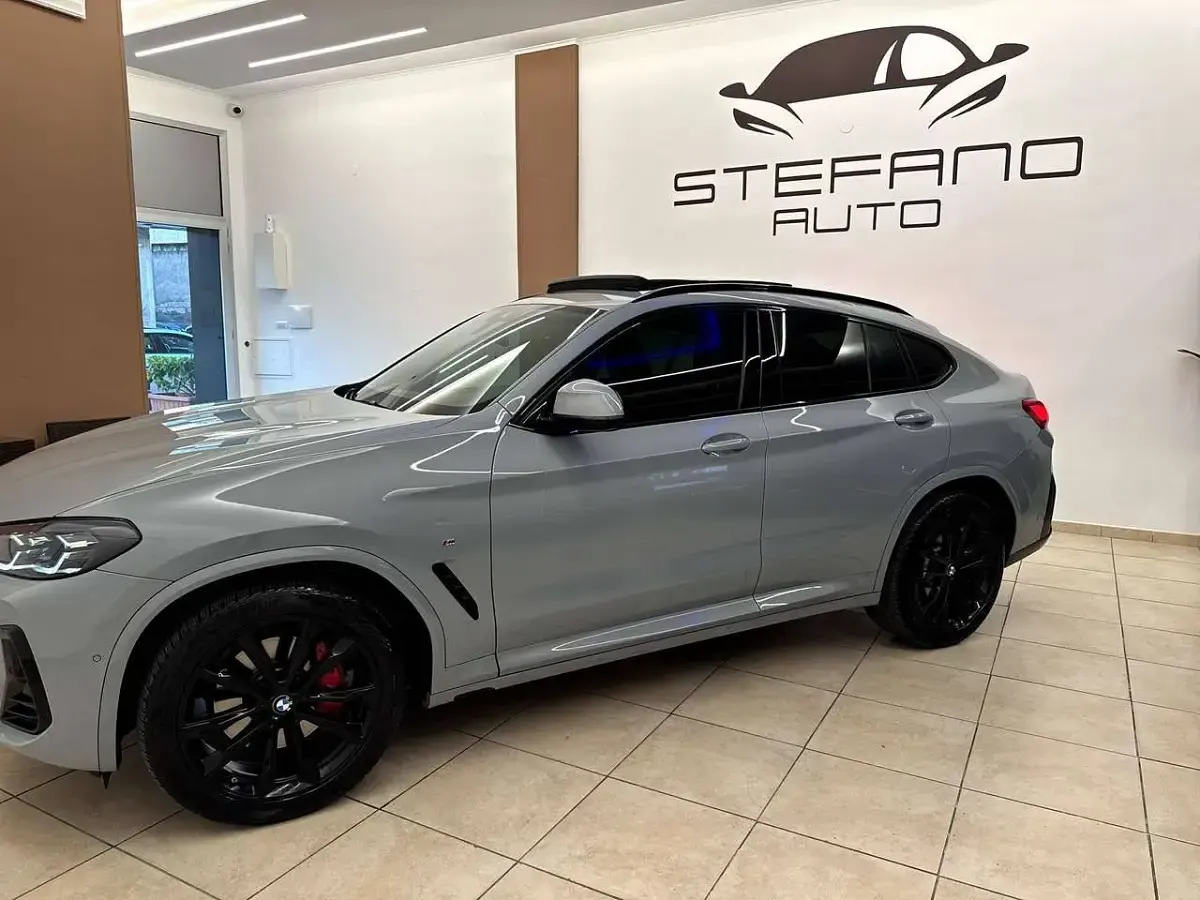 Usata BMW X4 M Sport 190 CV (139 kW) 2024 Grigio SUV