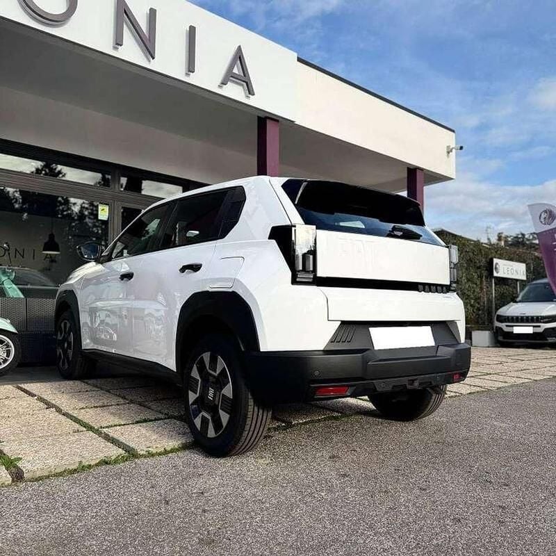 Nuova Fiat Grande Panda Business 101 CV (74 kW) 2025 Bianco Utilitaria