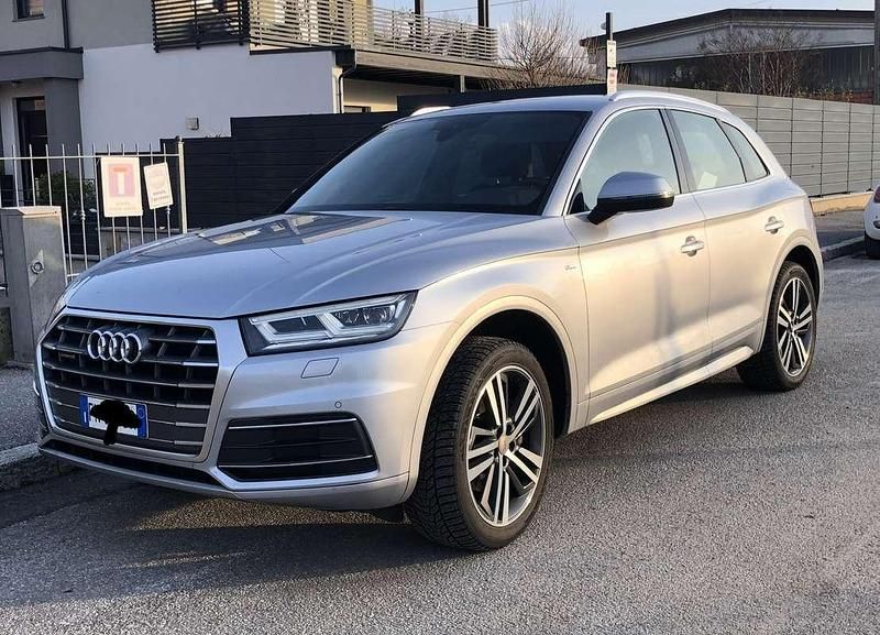 Usata Audi Q5 Business 190 CV (139 kW) 2018 Argento SUV