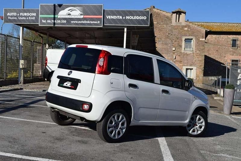 Usata Fiat Panda 84 CV (61 kW) 2020 Bianco / pastello Furgone
