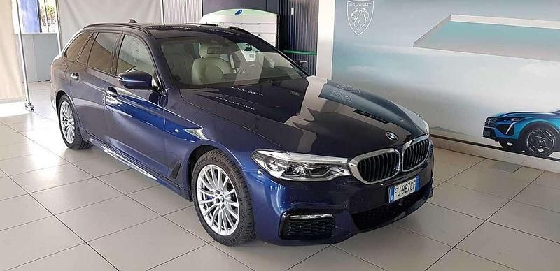Blu/azzurro Usata 2017 BMW 530 M Sport Station wagon | 14.900 € (Buon prezzo) - Immagine 1/4