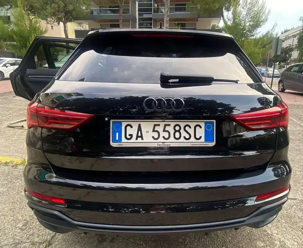 Usata Audi Q3 S-Line 150 CV (110 kW) 2020 Nero SUV