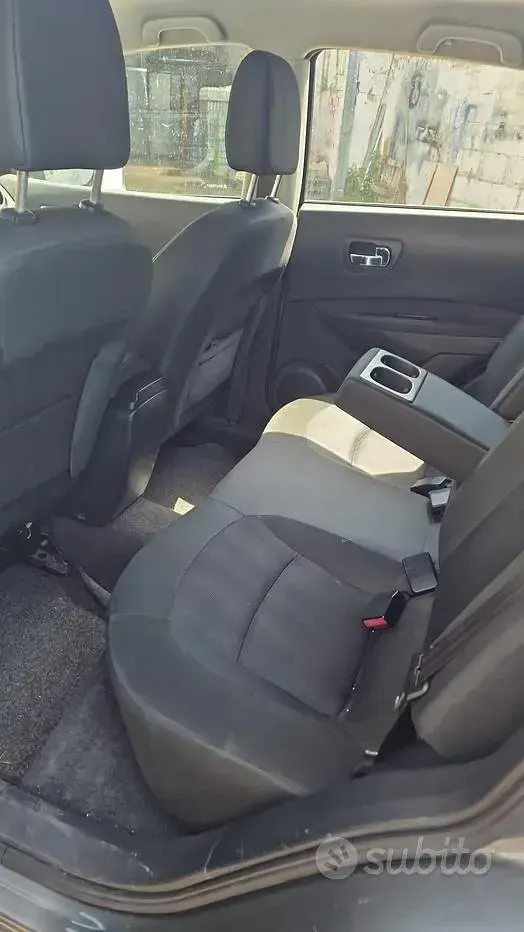 Usata Nissan Qashqai 131 CV (96 kW) 2012 Grigio SUV