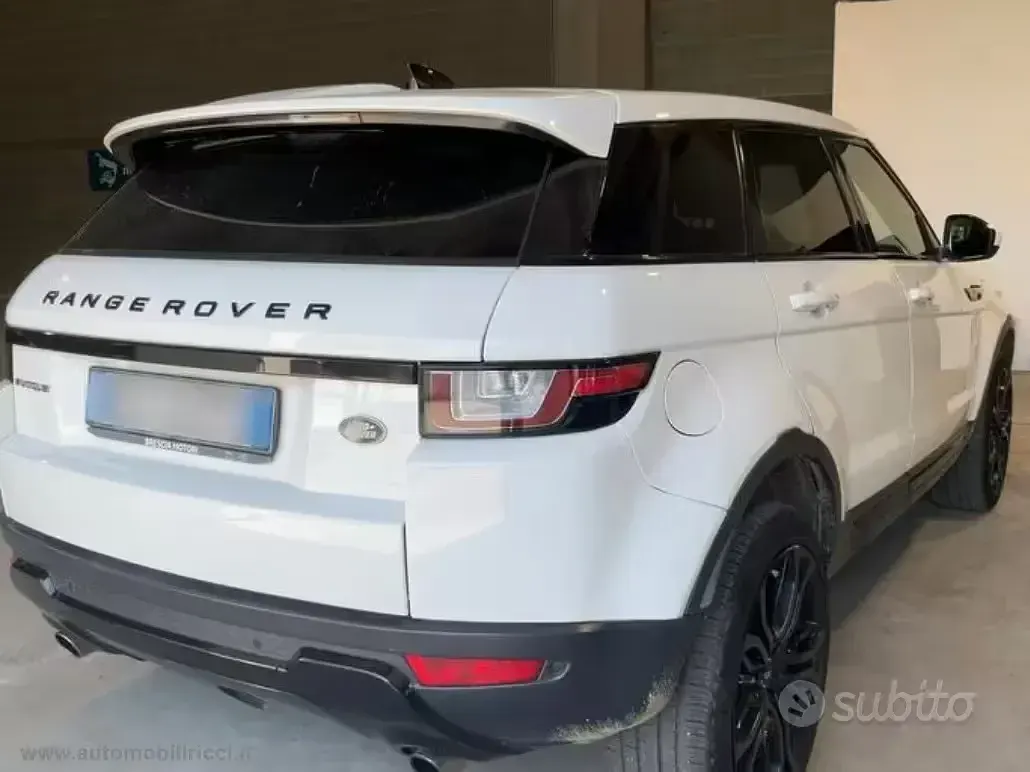 Usata Land Rover Range Rover evoque 150 CV (110 kW) 2017 Bianco SUV