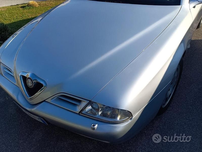 Grigio Usata 1998 Alfa Romeo 166 Tre volumi | 8900 € (Super prezzo) - Immagine 1/4