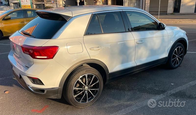 Usata VW T-Roc Style 150 CV (110 kW) 2019 Bianco SUV
