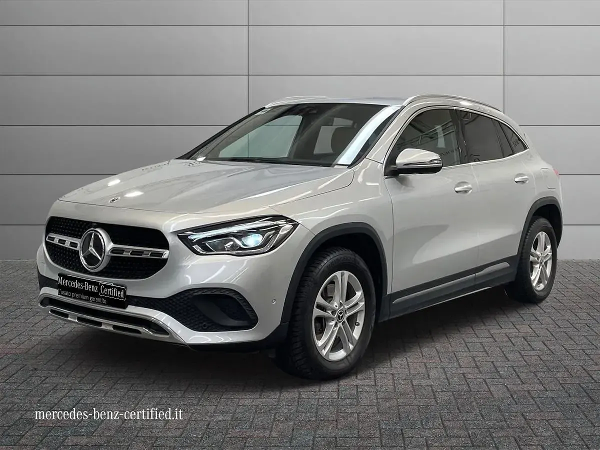 Usata Mercedes GLA180 116 CV (85 kW) 2023 SUV