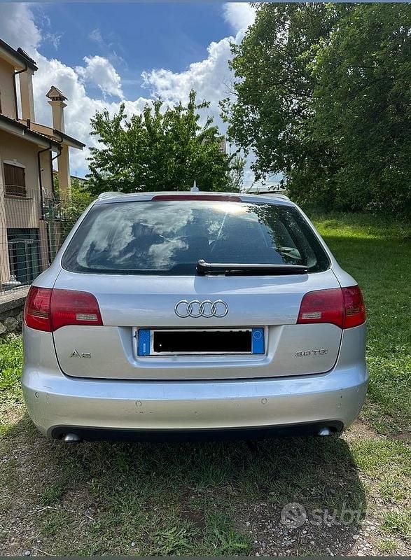 Usata Audi A6 224 CV (164 kW) 2005 Grigio Station wagon