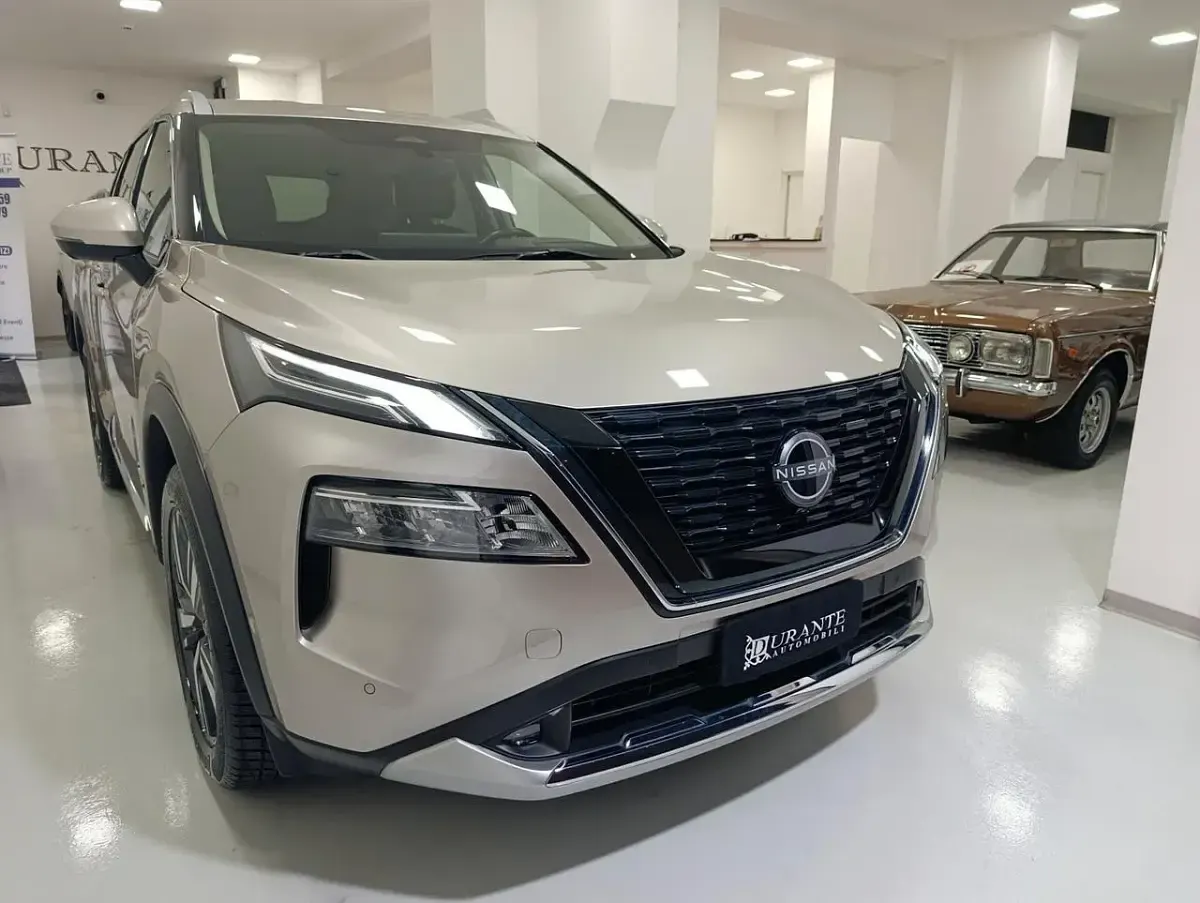 Usata Nissan X-Trail Tekna 157 CV (115 kW) 2022 Grigio SUV