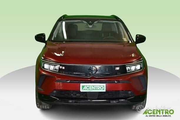 Usata Opel Grandland X 130 CV (95 kW) 2022 Rosso SUV