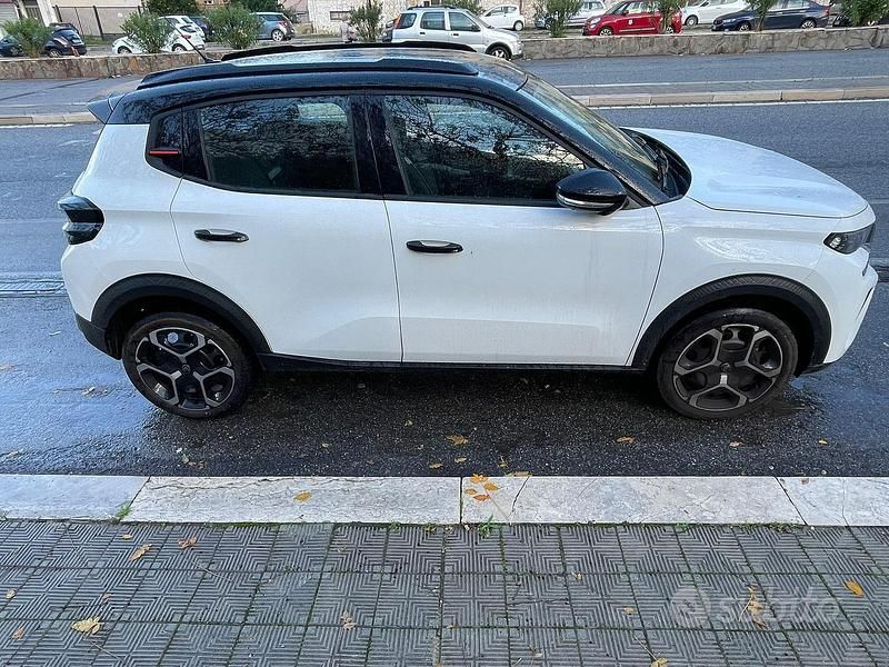 Usata Citroën C3 101 CV (74 kW) 2025 Bianco Utilitaria