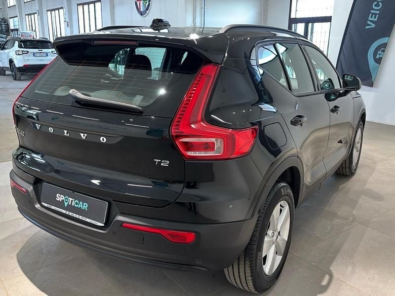 Usata Volvo XC40 129 CV (94 kW) 2022 Nero SUV