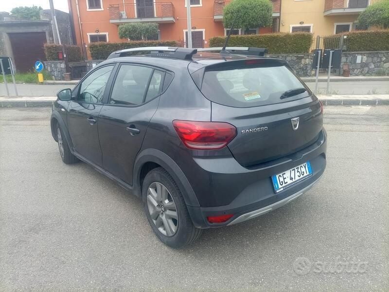Usata Dacia Sandero 90 CV (66 kW) 2021 Grigio Utilitaria