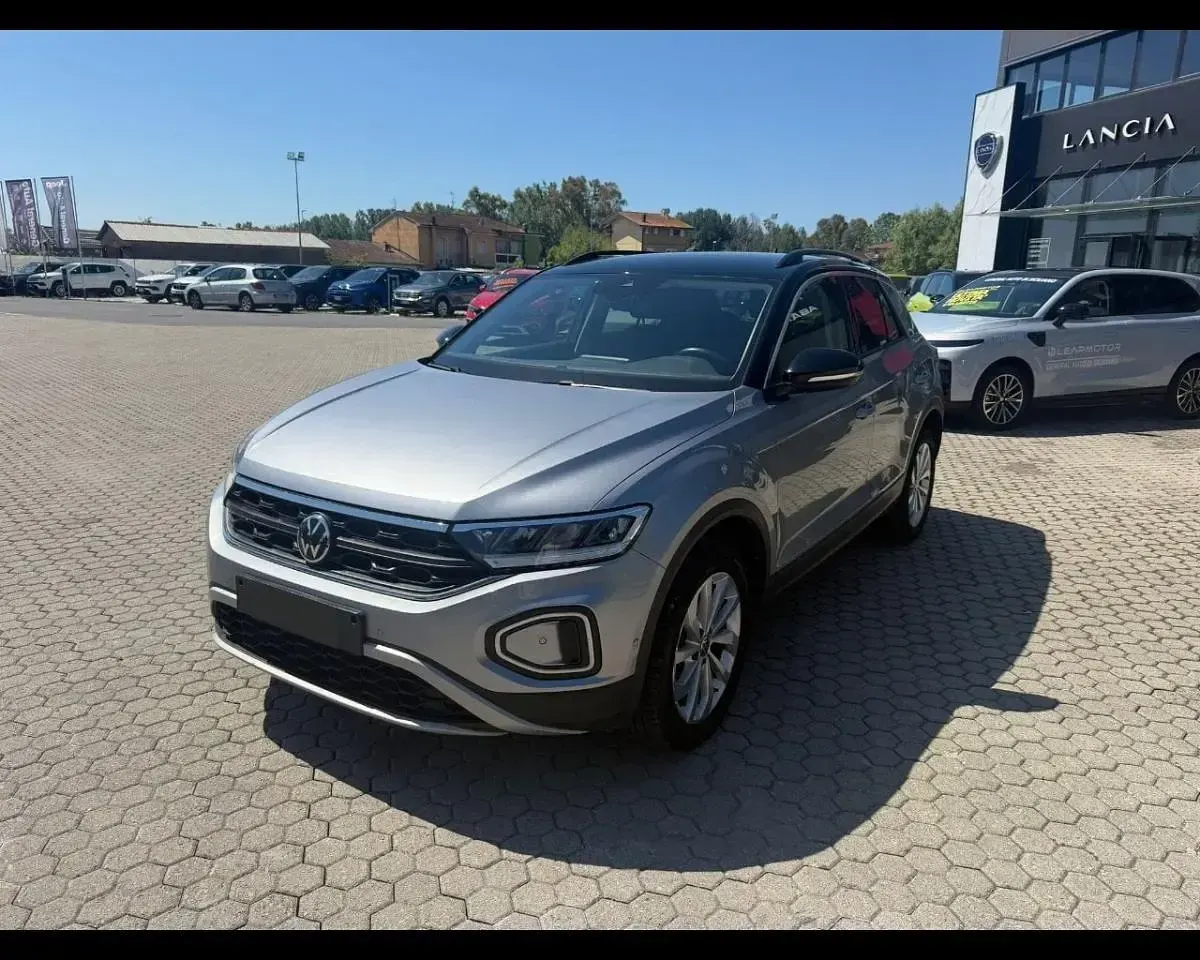 Usata VW T-Roc Edition 150 CV (110 kW) 2024 Grigio SUV