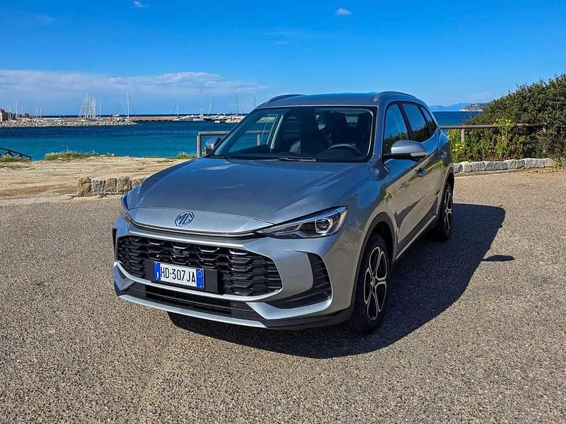 Nuova MG ZS Comfort 116 CV (85 kW) 2026 Cosmic silver SUV