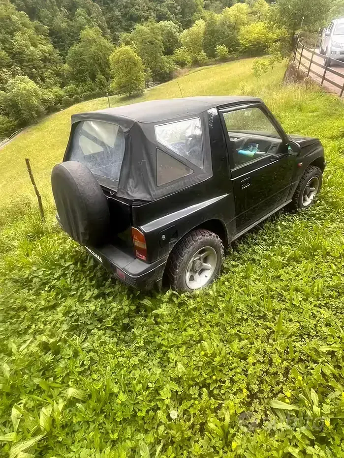 Usata Suzuki Vitara 75 CV (55 kW) 1997 SUV