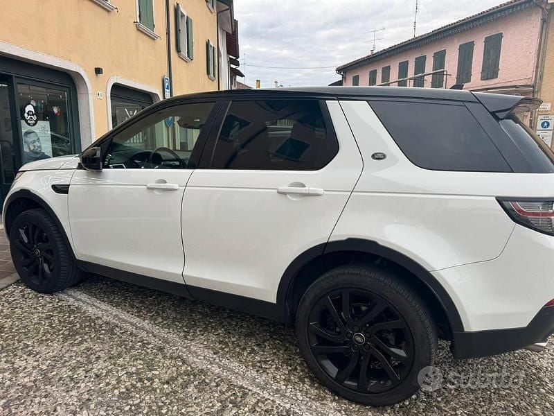 Usata Land Rover Discovery Sport HSE Luxury 179 CV (131 kW) 2016 SUV