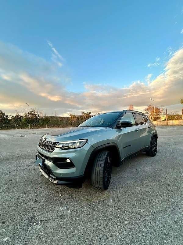 Usado Jeep Compass 131 CV (96 kW) 2022 Azul SUV