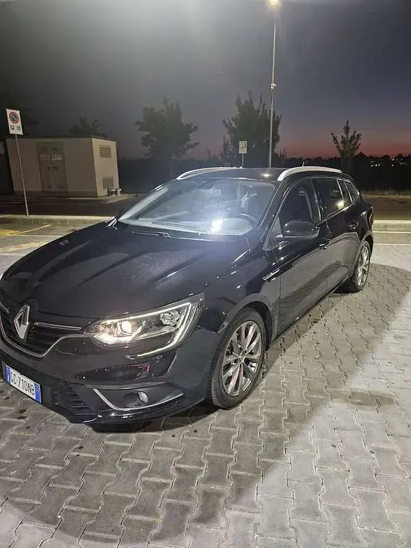Usata Renault Mégane GrandTour Intens 140 CV (102 kW) 2020 Station wagon