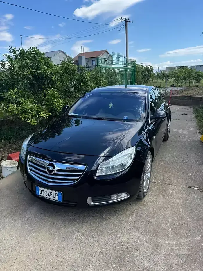Usata Opel Insignia 160 CV (117 kW) 2009 Nero Berlina