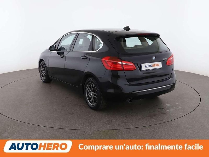 Usata BMW 218 Active Tourer Luxury Line 150 CV (110 kW) 2016 Nero Monovolume