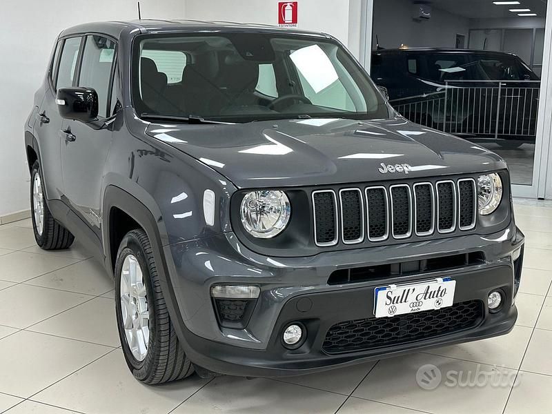 Usata Jeep Renegade Limited 130 CV (95 kW) 2024 Grigio SUV