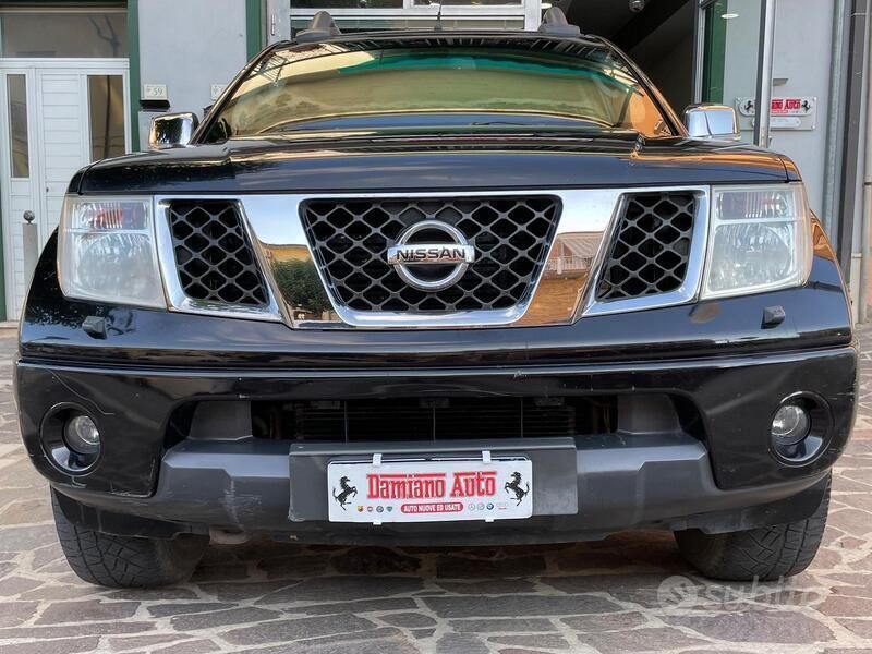 Nero Usata 2007 Nissan Navara Pick-up | 13.500 € (Molto cara) - Immagine 1/4