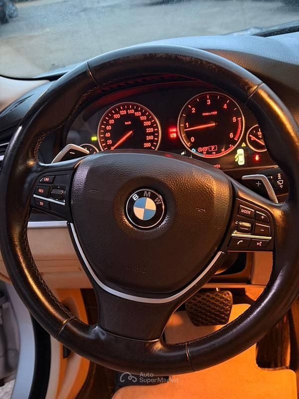 Usata BMW 520 184 CV (135 kW) 2014 Berlina