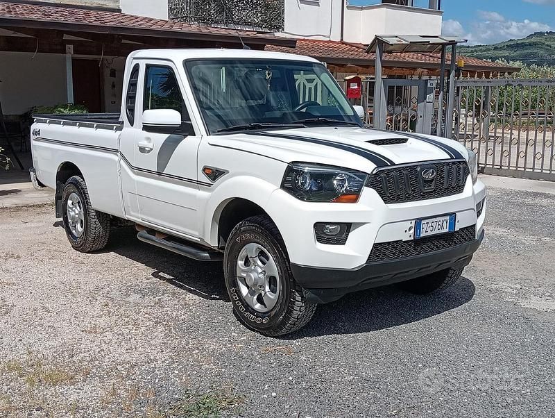Usata Mahindra Goa 107 CV (78 kW) 2021 Bianco SUV