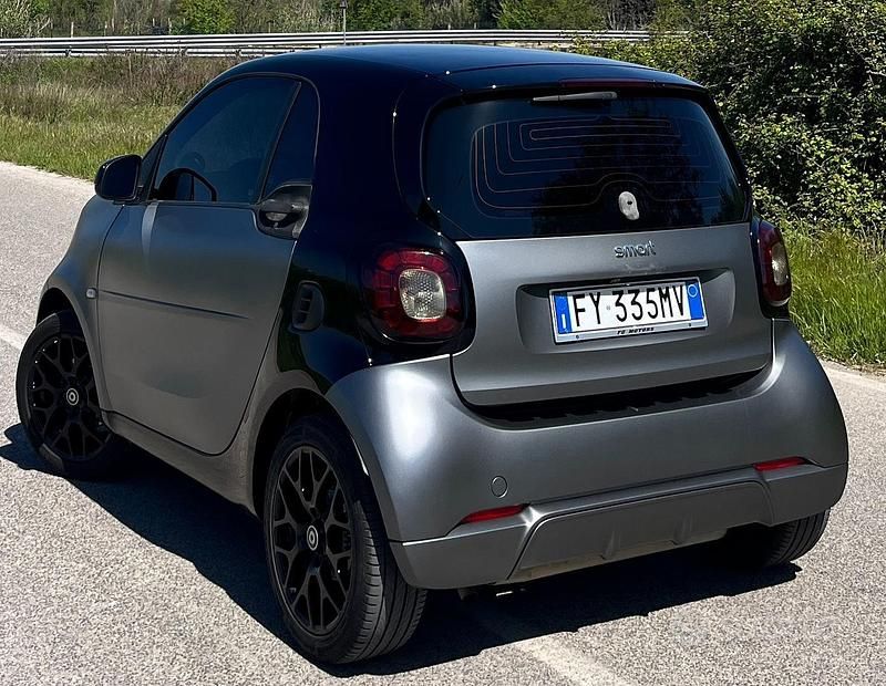 Usata Smart ForTwo Coupé Passion 71 CV (52 kW) 2019 Grigio Coupé