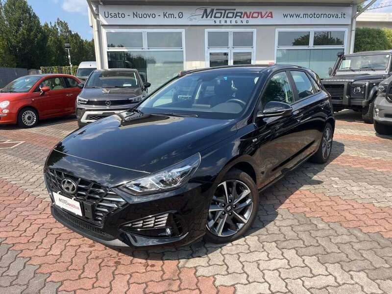 Usata Hyundai i30 Prime 120 CV (88 kW) 2022 Nero Berlina