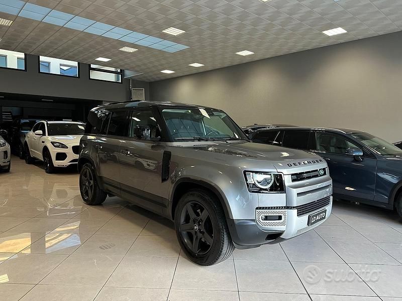 Usata Land Rover Defender SE 200 CV (147 kW) 2021 Grigio SUV