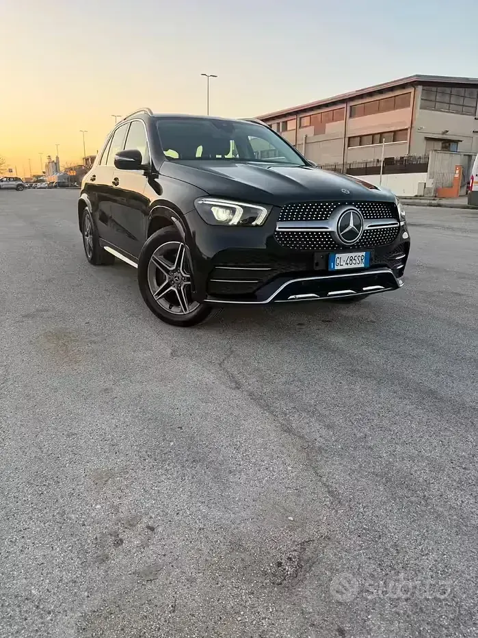 Usata Mercedes GLE300 Premium 272 CV (200 kW) 2022 Nero SUV