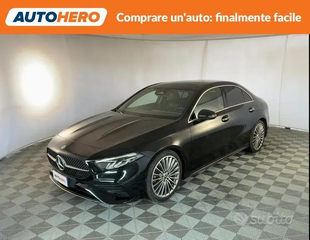 Usata Mercedes A180 AMG line 116 CV (85 kW) 2023 Berlina
