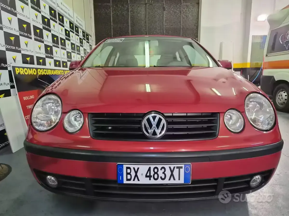Usata VW Polo Comfortline 75 CV (55 kW) 2002 Rosso Utilitaria