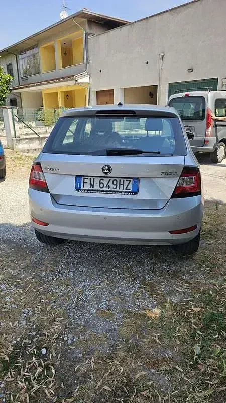 Usata Skoda Fabia Ambition 75 CV (55 kW) 2019 Utilitaria