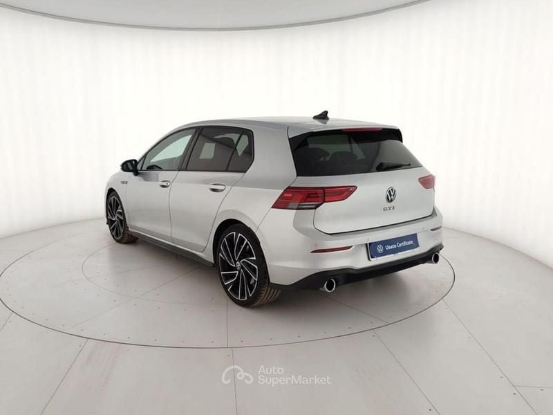 Usata VW Golf VIII GTI 245 CV (180 kW) 2023 Grigio Berlina