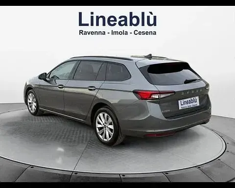 Usata Skoda Superb Selection 150 CV (110 kW) 2025 Grigio Station wagon