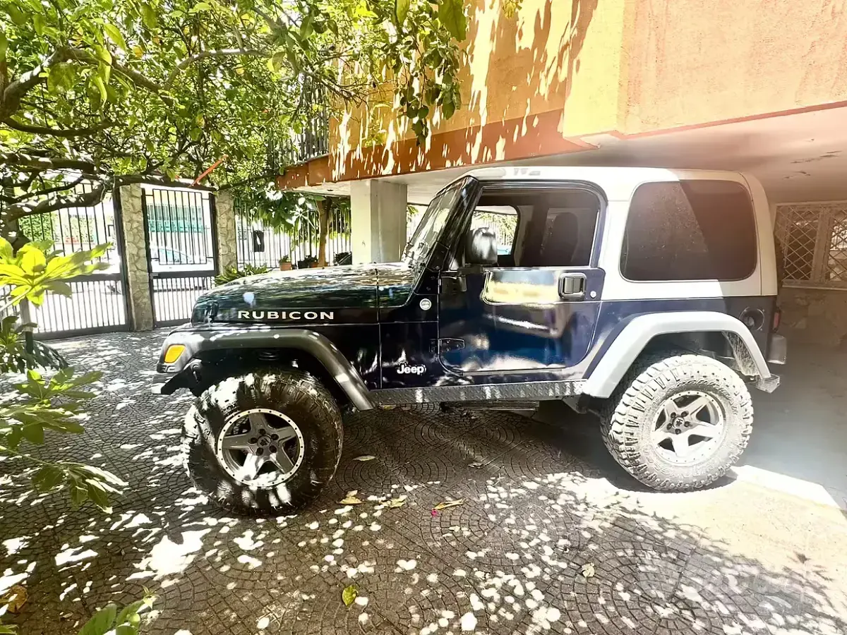 Usata Jeep Wrangler Rubicon 177 CV (130 kW) 2004 Blu SUV