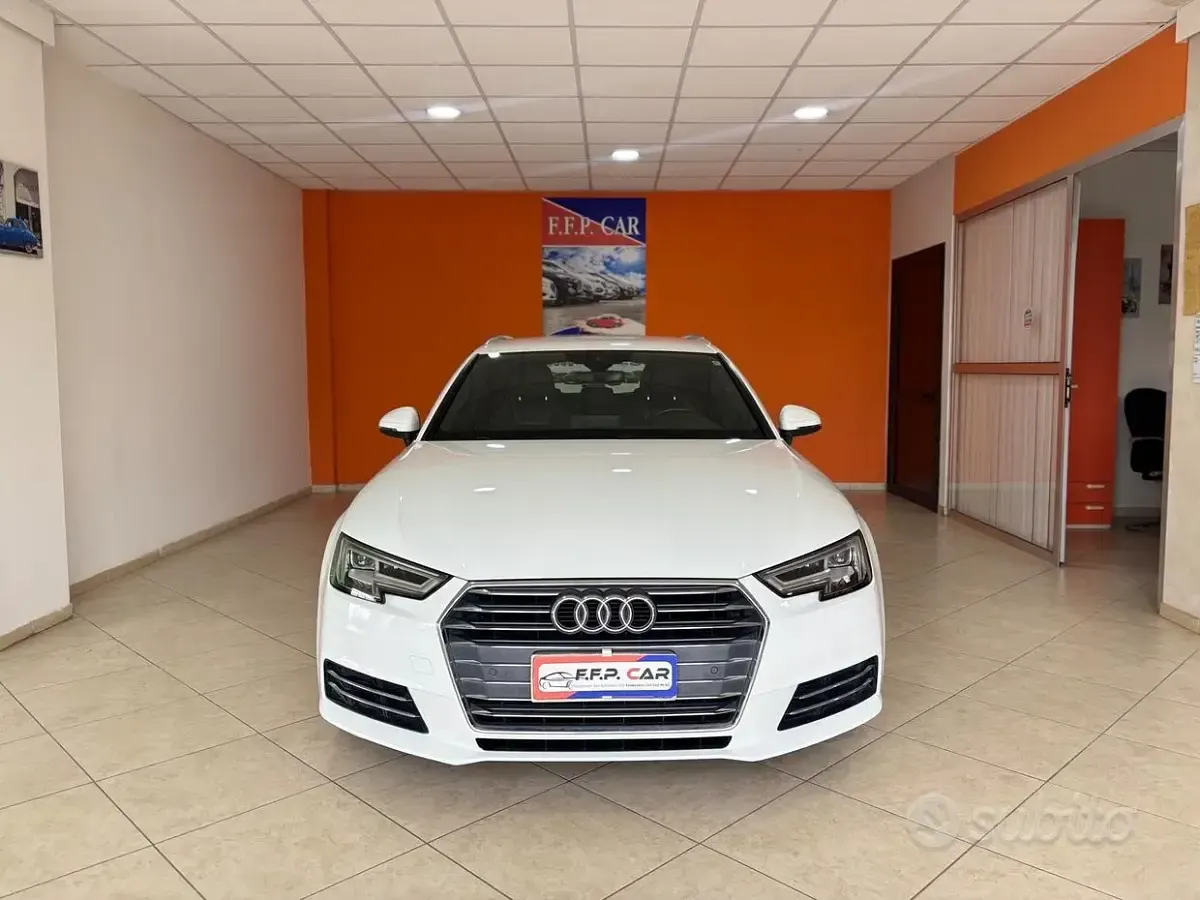 Usata Audi A4 S-Line 150 CV (110 kW) 2016 Bianco Station wagon