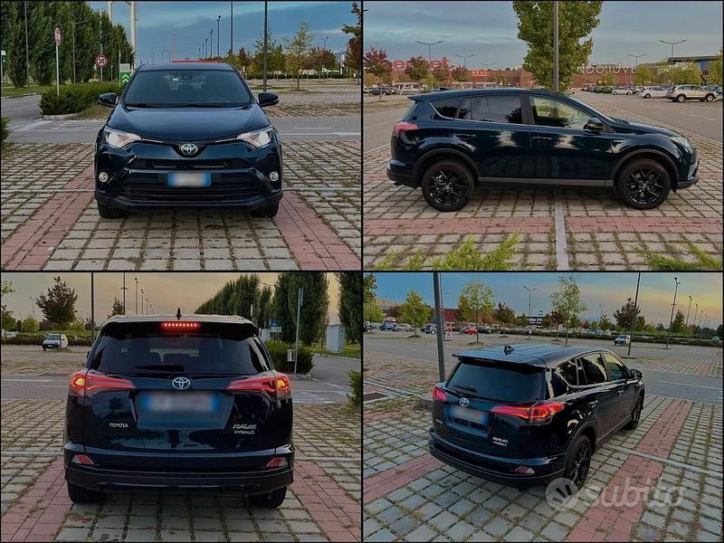 Usata Toyota RAV4 Hybrid 155 CV (114 kW) 2018 Blu/azzurro SUV