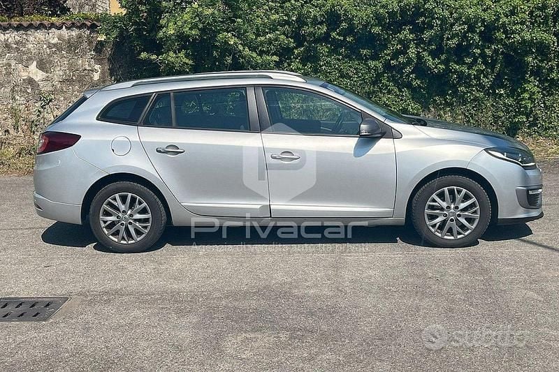 Usata Renault Mégane GrandTour LIMITED 110 CV (80 kW) 2014 Grigio Station wagon