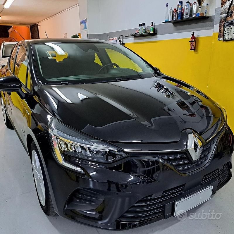 Usata Renault Clio V Techno 91 CV (66 kW) 2022 Nero Berlina