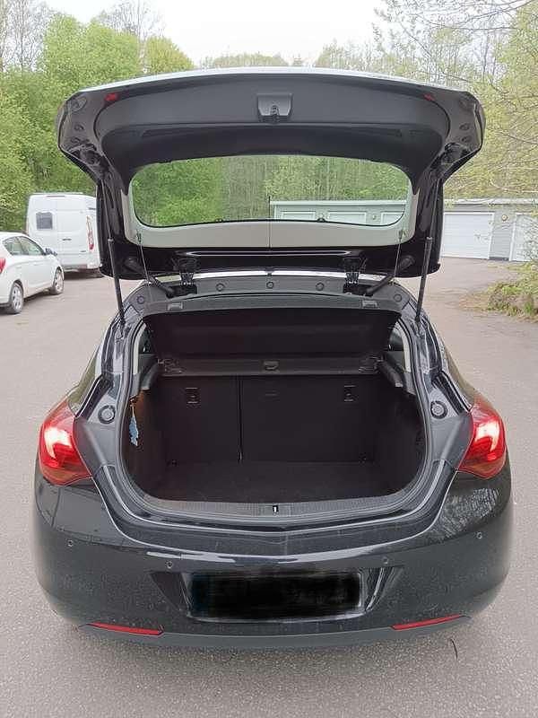 Usata Opel Senator Club 80 CV (58 kW) 2008 Nero Berlina