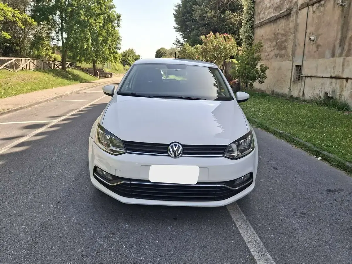 Usata VW Polo 90 CV (66 kW) 2015 Bianco Berlina