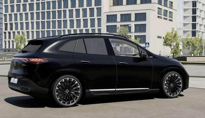 Nuova Mercedes EQE350 AMG Line Premium Plus 235 kW (320 CV) 2026 Nero SUV